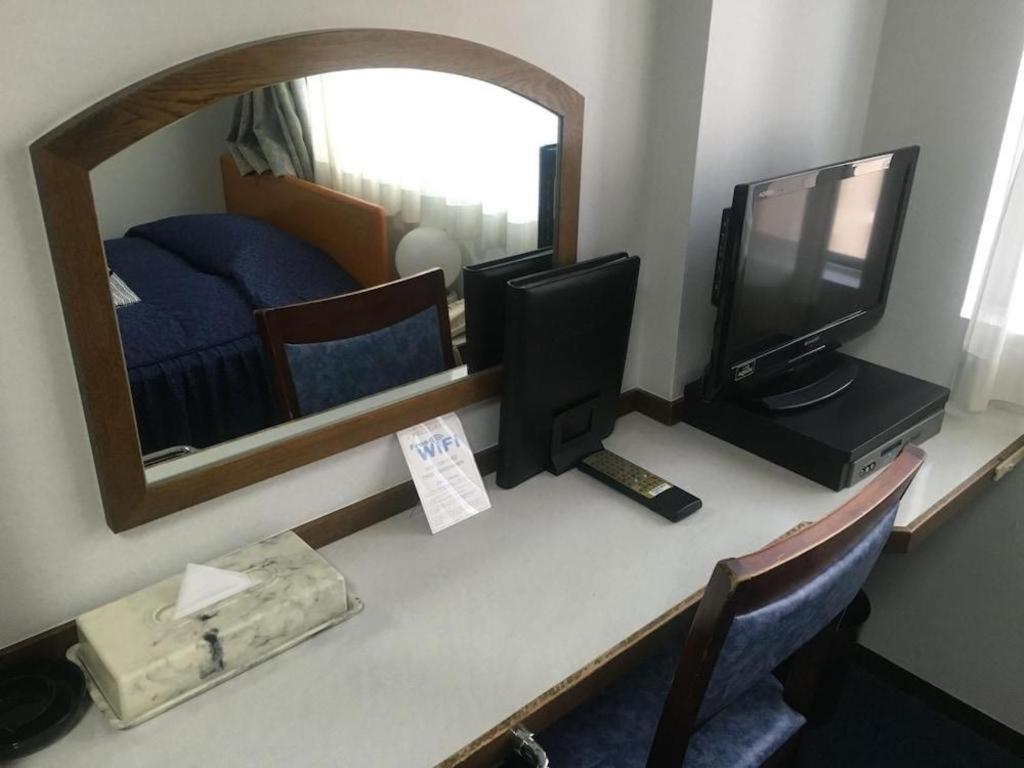 Tokyo Business Hotel Экстерьер фото