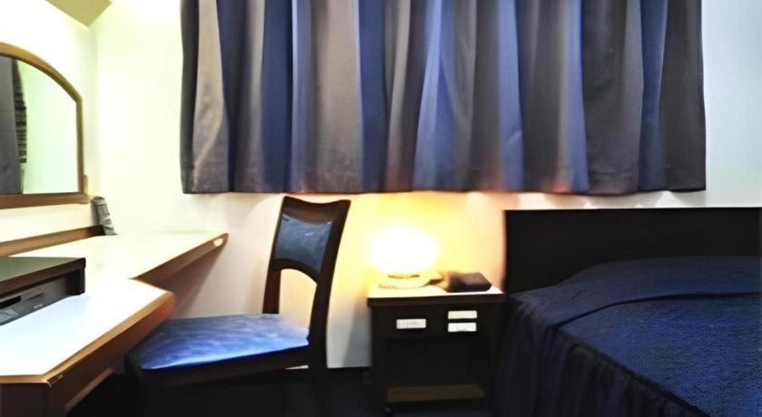 Tokyo Business Hotel Экстерьер фото