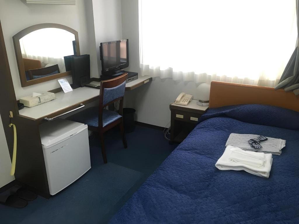 Tokyo Business Hotel Экстерьер фото
